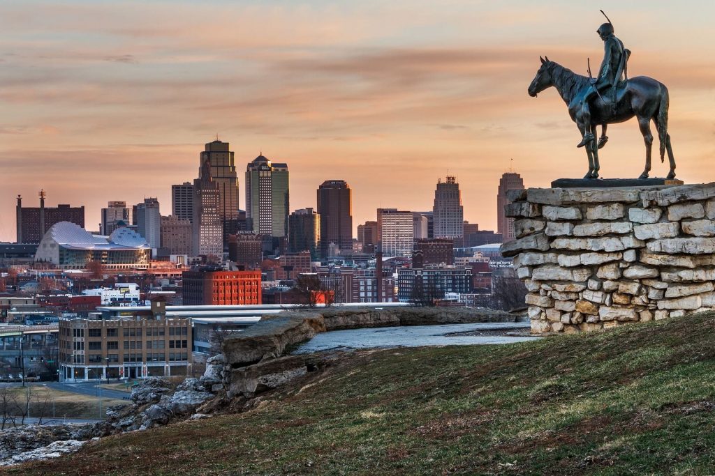 Is Investing in the Kansas City Real Estate Market Smart? Mashvisor