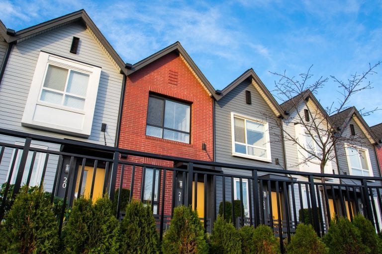 townhouse vs duplex - which makes a better real estate investment