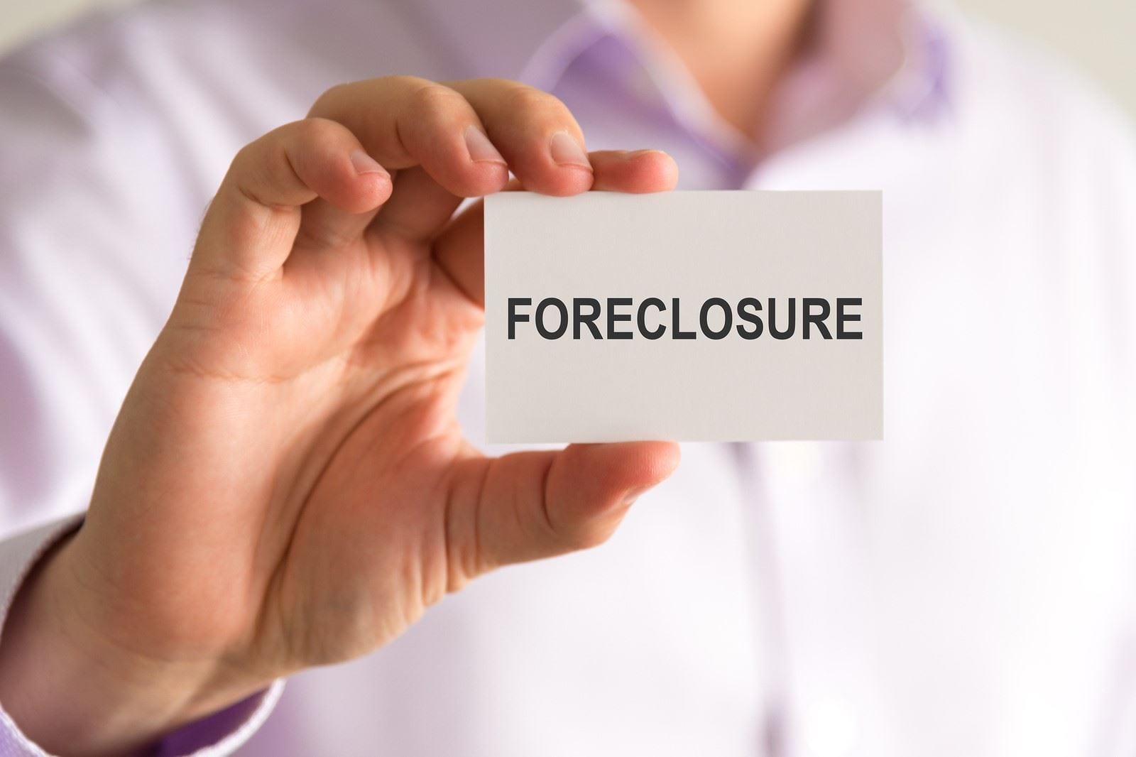 do you need a realtor to buy a foreclosure