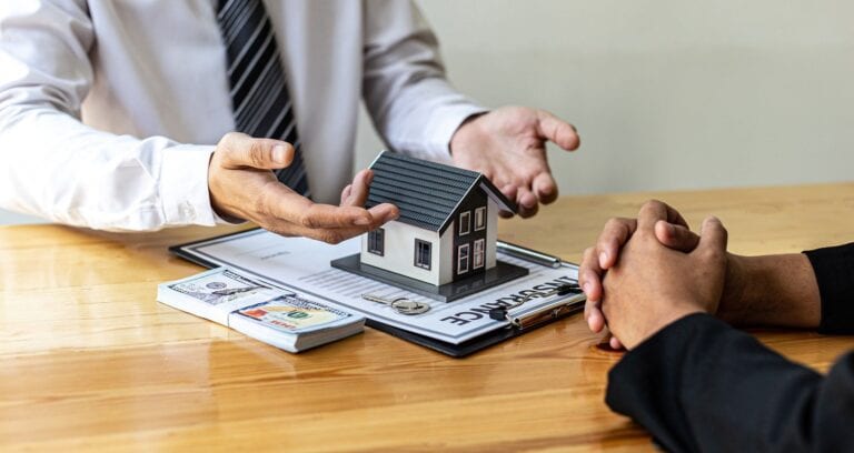 benefits of hiring a real estate agent - negotiation