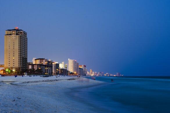 Panama City Beach Airbnb: Should You Invest?