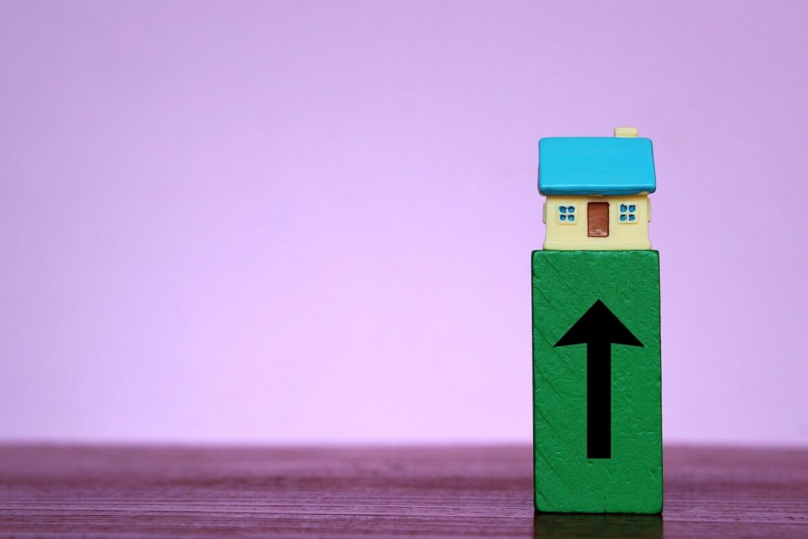 3 Housing Market Predictions for Summer 2022 Mashvisor